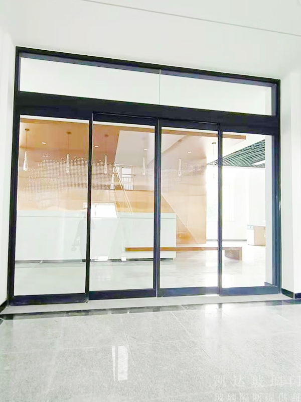 濟(jì)南玻璃感應(yīng)門(mén)有哪些優(yōu)點(diǎn)?